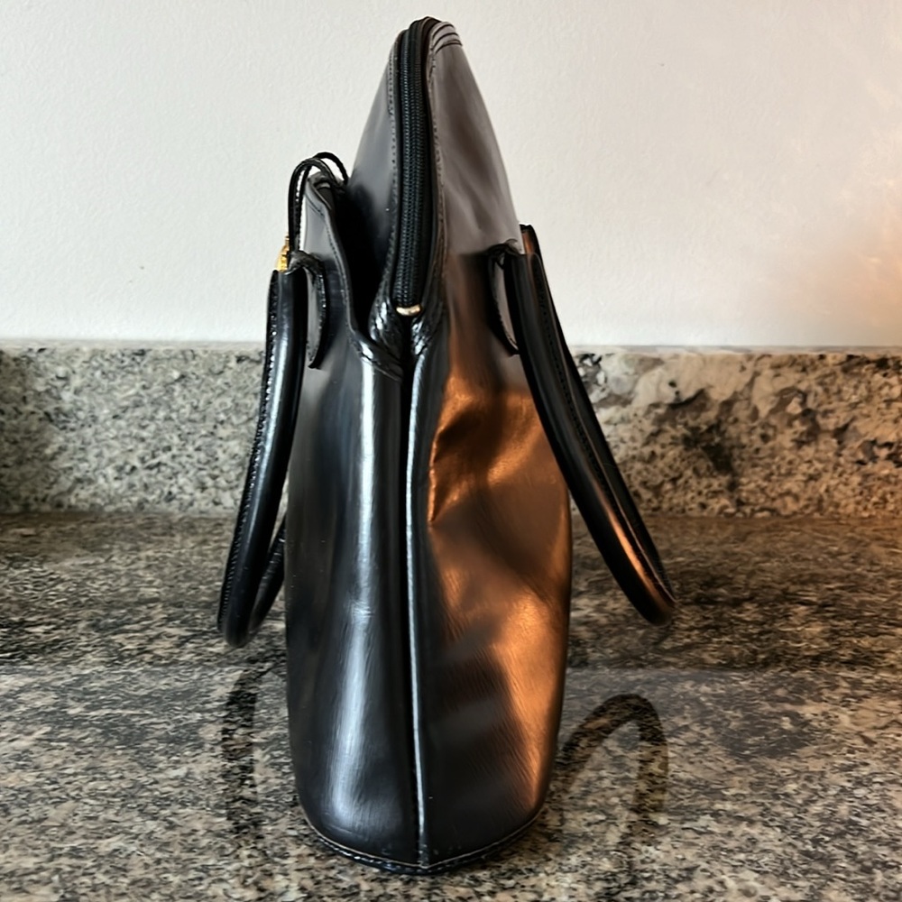 Nina Ricci Handbag - Picture 5 of 13